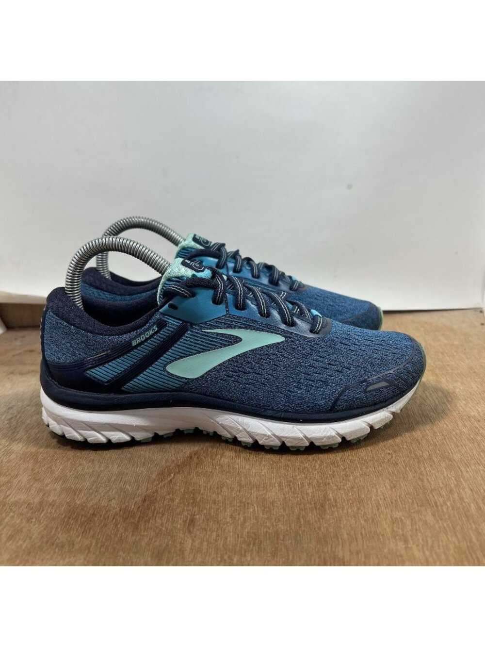 Brooks Adrenaline GTS 18 Women's Running Shoes Size 7 Medium (B) Blue Teal